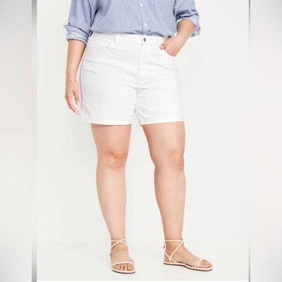 NWT Old Navy high rise WOW White Jean Shorts - Picture 1 of 10